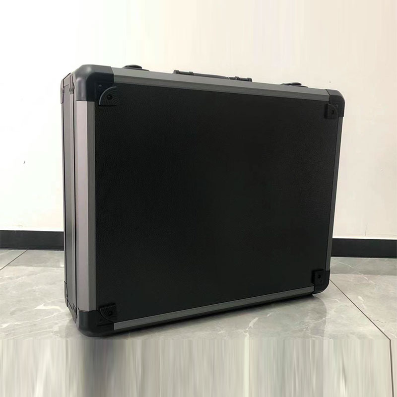 PVC-Aluminum-Case-2